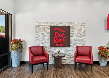 Red Roof Inn Sanford hotel thumbnail 2