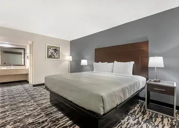 Quality Inn & Suites Easley - Greenville hotel thumbnail 7