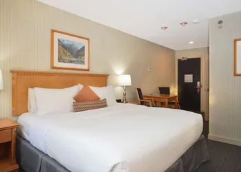 Listel Whistler, a Coast Hotel hotel thumbnail 3