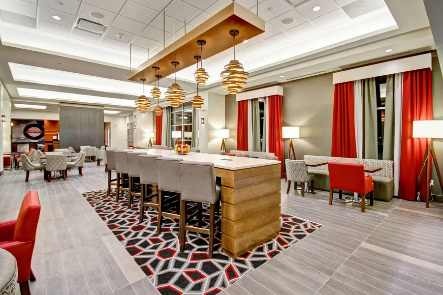 Hampton Inn & Suites by Hilton Medicine Hat hotel detail image 2