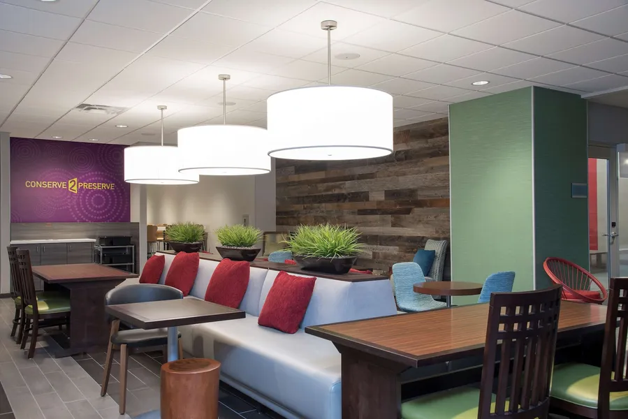 Home2 Suites by Hilton Indianapolis Downtown hotel detail image 2