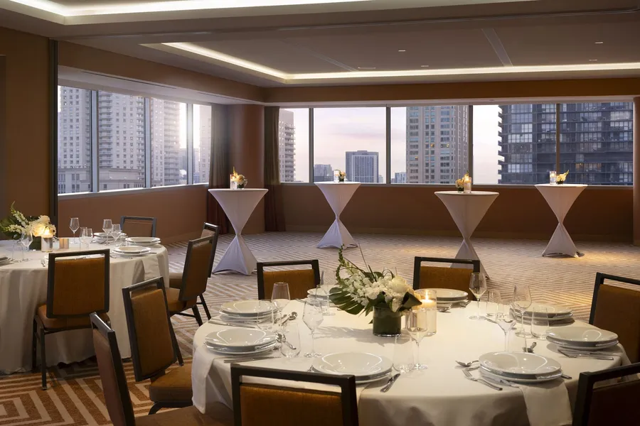 Residence Inn Chicago Downtown Magnificent Mile hotel detail image 2