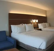 Holiday Inn Express & Suites Detroit Northwest - Livonia by IHG hotel detail image 4