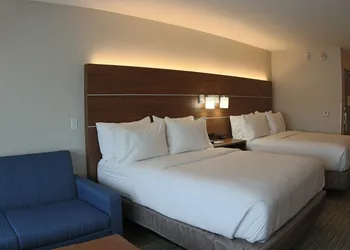 Holiday Inn Express & Suites Detroit Northwest - Livonia by IHG hotel thumbnail 4