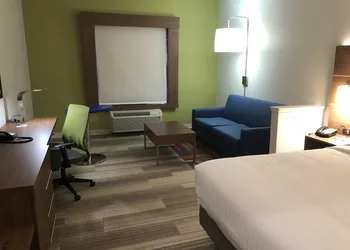 Holiday Inn Express Pineville-Alexandria Area by IHG hotel thumbnail 4
