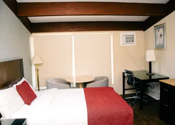 Travels Inn Victoria County hotel thumbnail 5