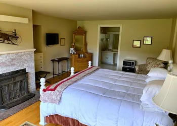 Lovett's Inn and Restaurant hotel thumbnail 4