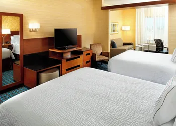 Fairfield by Marriott Inn & Suites Wheeling at The Highlands hotel thumbnail 3