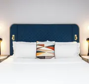 voco The Clair Cincinnati Downtown by IHG hotel detail image 3