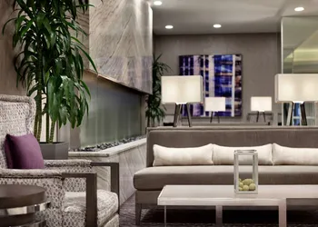 Embassy Suites by Hilton Charlotte Uptown hotel thumbnail 3