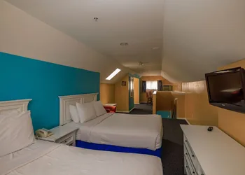 The White Sands Oceanfront Resort & Spa hotel thumbnail 6