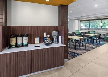 Fairfield Inn & Suites by Marriott Edmonton North hotel thumbnail 4