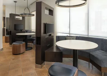 Courtyard by Marriott Houston City Place hotel thumbnail 3