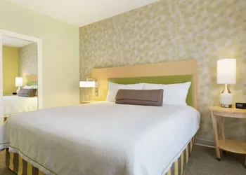 Home2 Suites by Hilton La Crosse hotel thumbnail 6