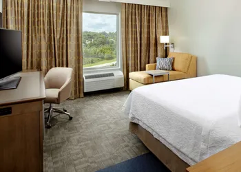 Hampton Inn & Suites Pittsburgh Airport South–Settlers Ridge hotel thumbnail 5