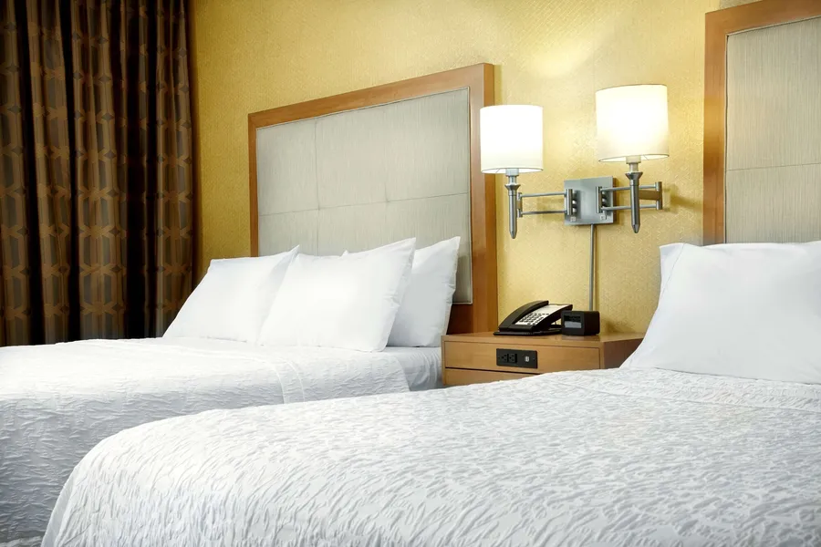Hampton Inn & Suites Pittsburgh Airport South–Settlers Ridge hotel detail image 6