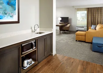 Hampton Inn & Suites Pittsburgh Airport South–Settlers Ridge hotel thumbnail 7