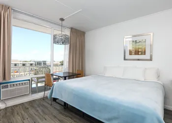 Olympic Island Beach Resort hotel thumbnail 2