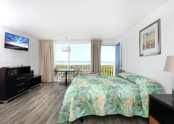 Olympic Island Beach Resort hotel thumbnail 7