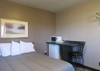 Pullman Motel hotel thumbnail 7