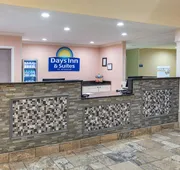 Days Inn & Suites by Wyndham Florence/Jackson Area hotel detail image 5