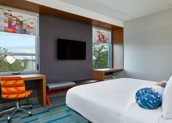 Aloft Austin Northwest hotel thumbnail 5