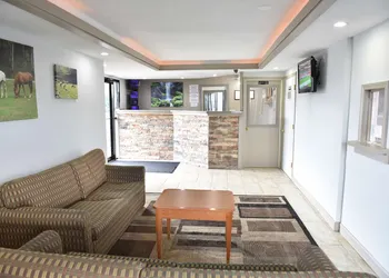 Knights Inn Merrillville hotel thumbnail 2