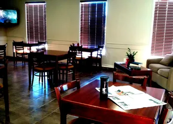 R&R Inn hotel thumbnail 2