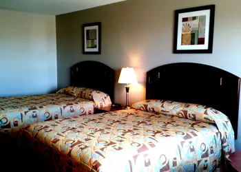 R&R Inn hotel thumbnail 7