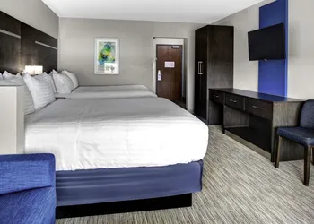 Holiday Inn Express & Suites Coldwater by IHG hotel thumbnail 5