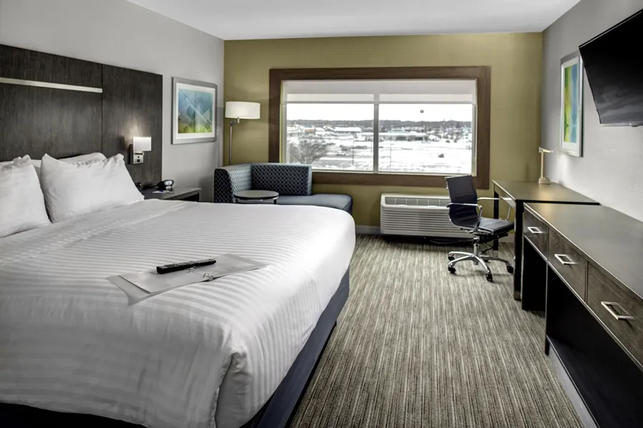 Holiday Inn Express & Suites Coldwater by IHG hotel detail image 6