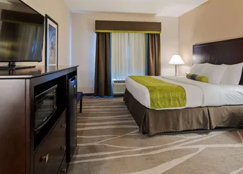 Best Western Plus Denver City Hotel and Suites hotel thumbnail 5