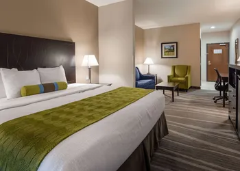 Best Western Plus Denver City Hotel and Suites hotel thumbnail 7