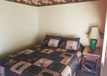 Sourdough Lodge hotel thumbnail 6