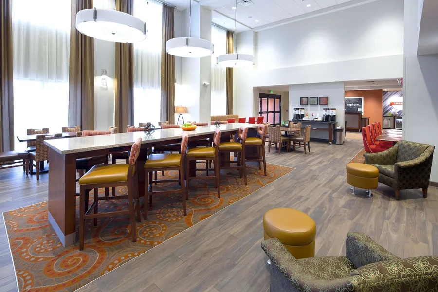 Hampton Inn & Suites Page - Lake Powell hotel detail image 2