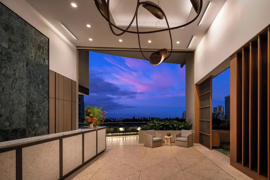 The Ritz-Carlton Residences, Waikiki Beach hotel detail image 2