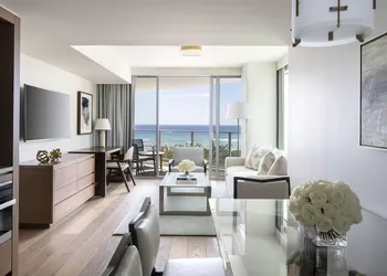 The Ritz-Carlton Residences, Waikiki Beach hotel thumbnail 8