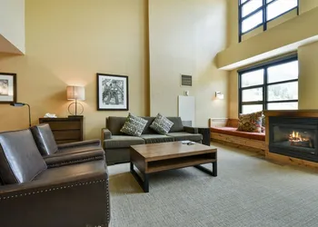 Grand Summit Hotel - Canyons Village, a RockResort hotel thumbnail 4