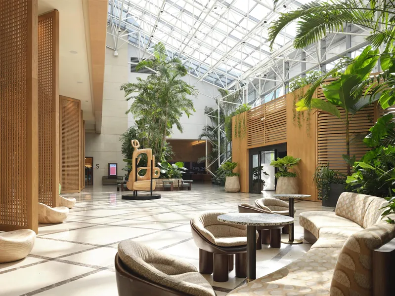 Signia by Hilton Diplomat Beach Resort hotel detail image 6