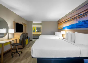 Days Inn by Wyndham Lake Park/Valdosta hotel thumbnail 7