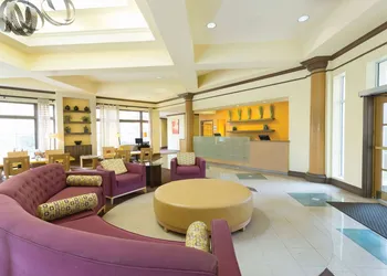 La Quinta Inn & Suites by Wyndham Raleigh/Durham Southpoint hotel thumbnail 3