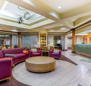La Quinta Inn & Suites by Wyndham Raleigh/Durham Southpoint hotel detail image 4