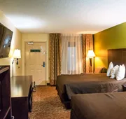 Rodeway Inn & Suites Clarksville near Governors Square Mall hotel detail image 7