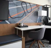 Nashville Airport Marriott hotel detail image 3