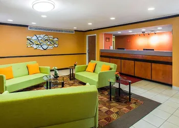 Studios & Suites 4 Less Charlotte hotel thumbnail 2