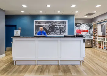 Hampton Inn & Suites Newport/Cincinnati hotel thumbnail 3