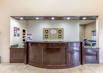 Comfort Suites Houston IAH Airport - Beltway 8 hotel thumbnail 2