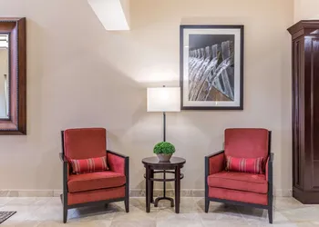 Comfort Suites Houston IAH Airport - Beltway 8 hotel thumbnail 5