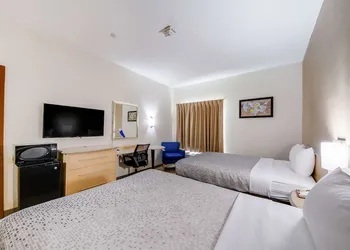 Econo Lodge Laredo - Nuevo Laredo hotel thumbnail 6
