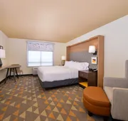 Holiday Inn Kansas City Airport by IHG hotel detail image 5